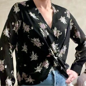 NWOT HEARTLOOM BLOUSE